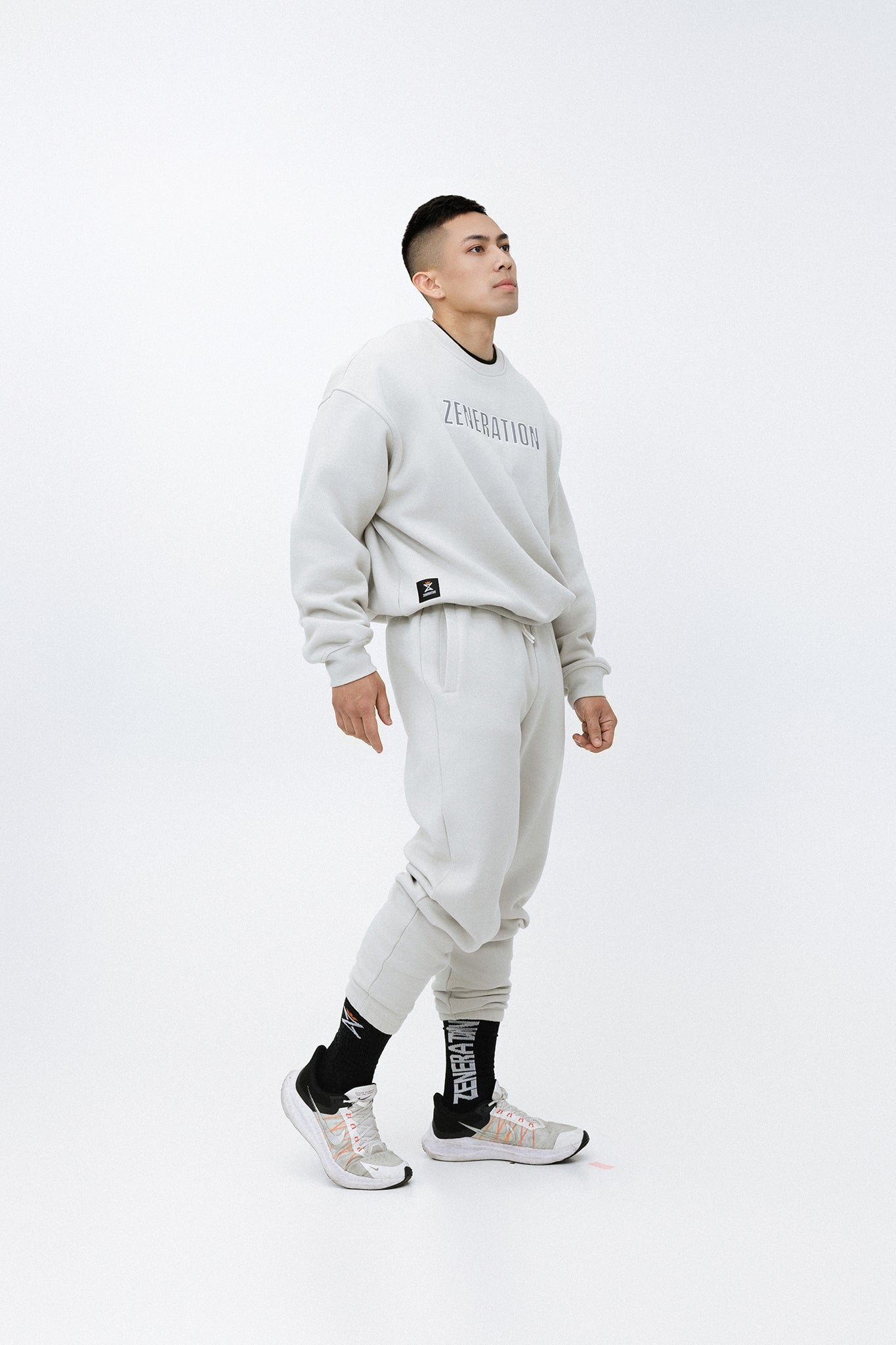 "QUESTION" Fleece Sweatshirt Round Neck - Vanilla Blast